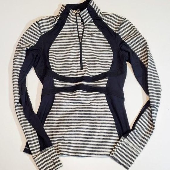 Size 4 - Lululemon 1/2 Zip Pullover - Picture 1 of 1